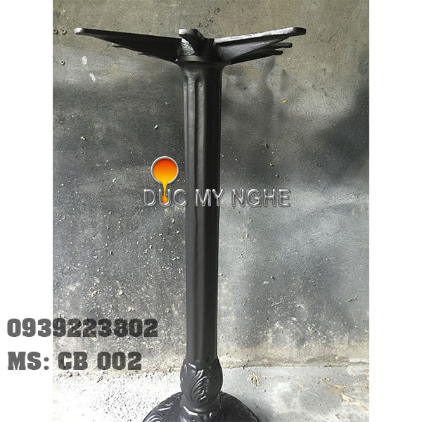 Bàn bar cafe đế tròn hoa văn gang đúc CB 002